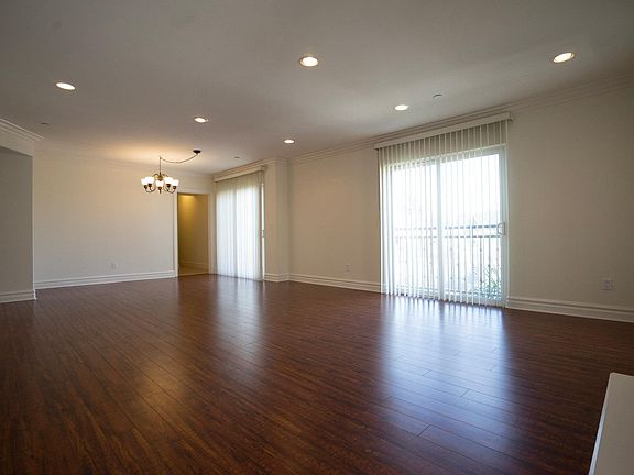 4th image of 8610 Chalmers Dr APT 402