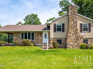 60 Oak Ln, Montoursville, PA 17754