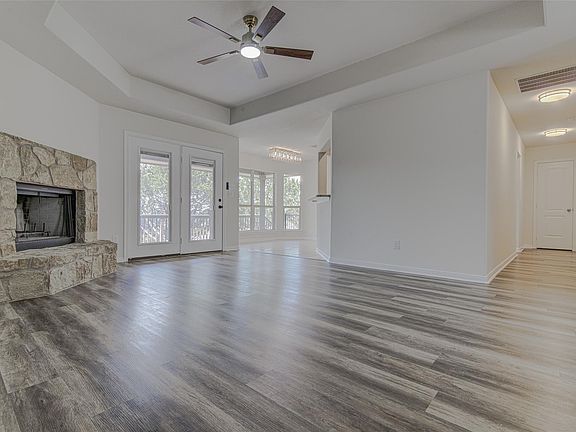 4th image of 21607 Santa Carlo Ave