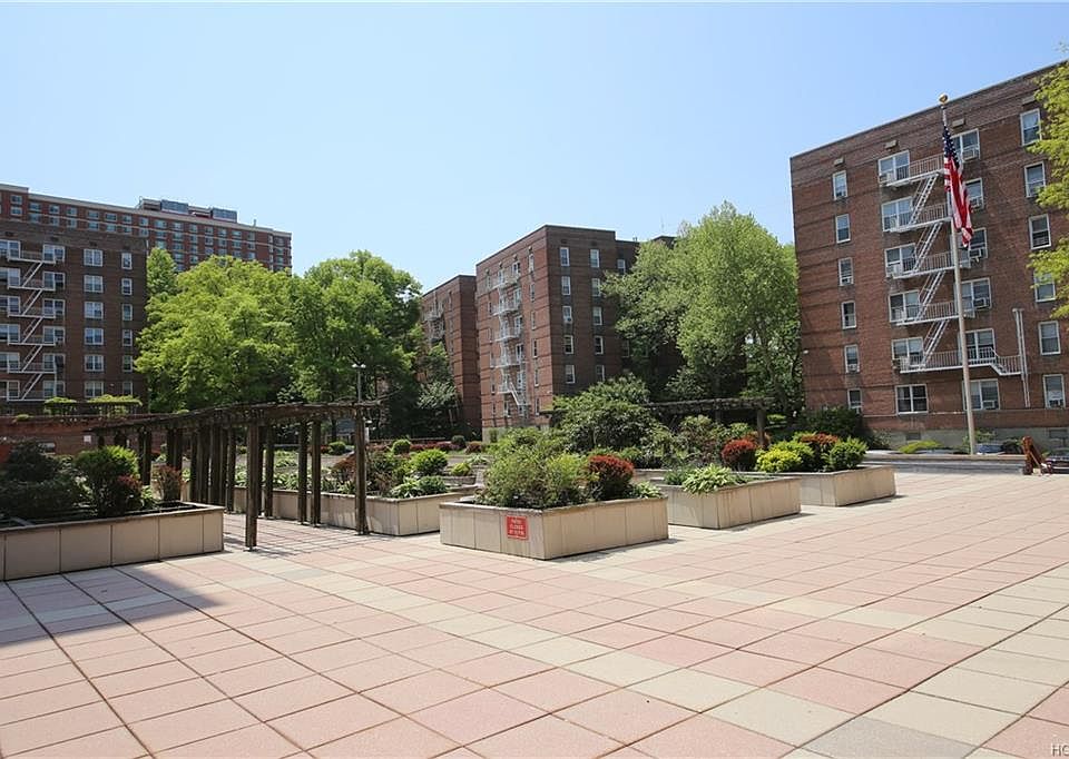 1st image of 491 Riverdale Ave APT 5G