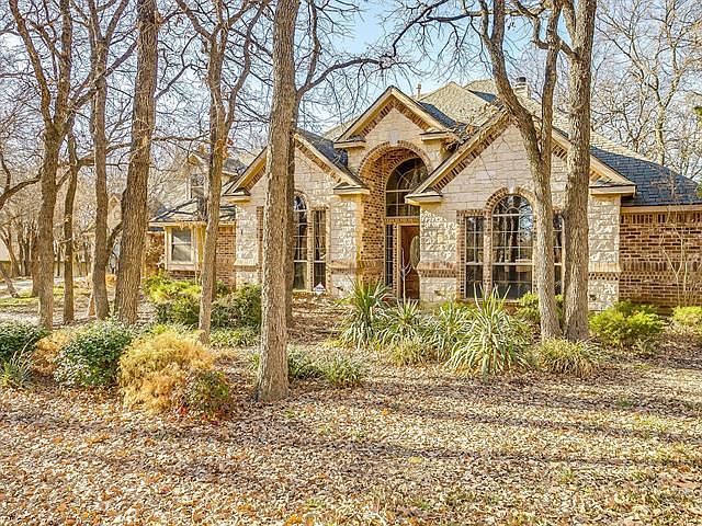 1st image of 6817 Wooded Ct