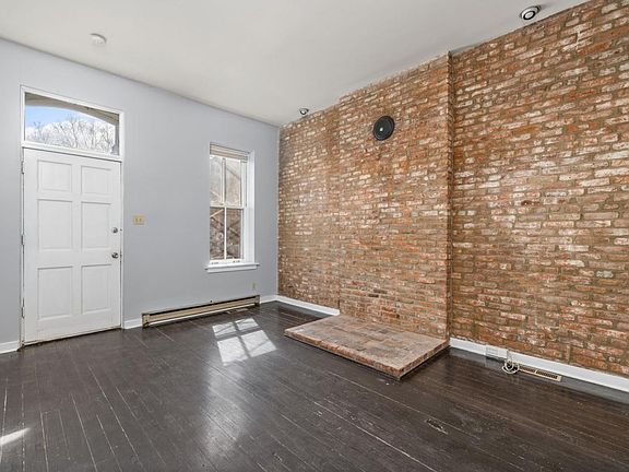 5th image of 2301 S 11th St #2303-1