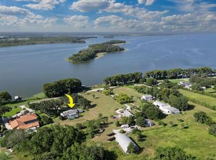 11647 Lane Park Rd, Tavares, FL 32778