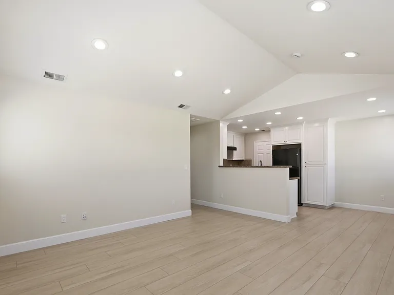 107 Kim Louise Dr #1 — Photo 6