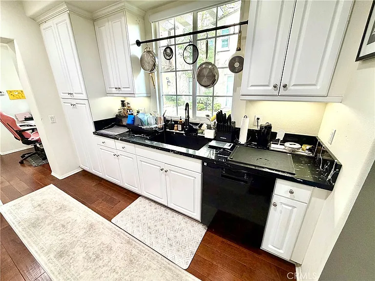 15205 Calverton Way — Photo 9