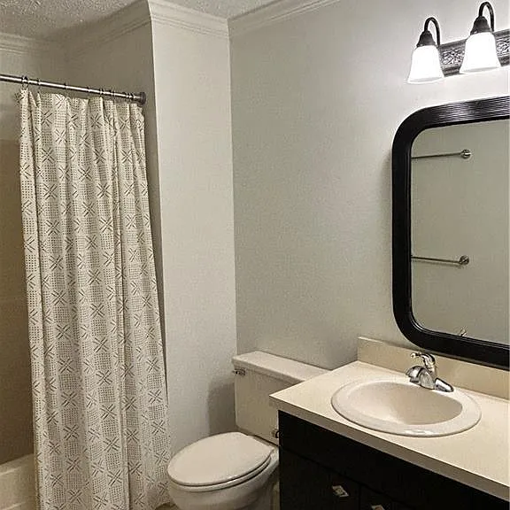 2504 Woodwind Dr #1 — Photo 14