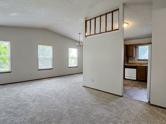 3rd image of 5060 Horseshoe Bnd