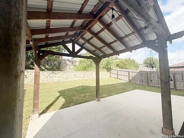 631 Anthem Ln — Photo 42