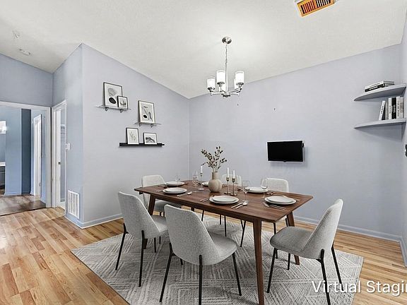 4th image of 2199 Teal Briar Ln APT 205
