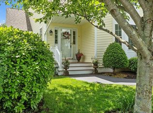 6 Meagans Way, Haverhill, MA 01832
