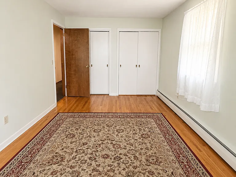 240 Ridgefield Rd #1 — Photo 13