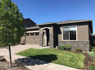 61121 Manhae Loop, Bend, OR 97702