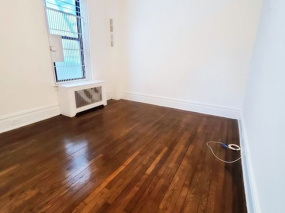 3rd image of 163 E 87th St #4CC