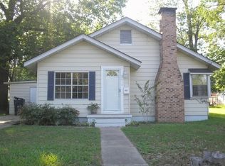 61 County Rd, Roanoke, AL 36274