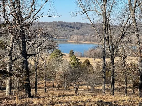 14696 Highway 311 N, Green Forest, AR 72638