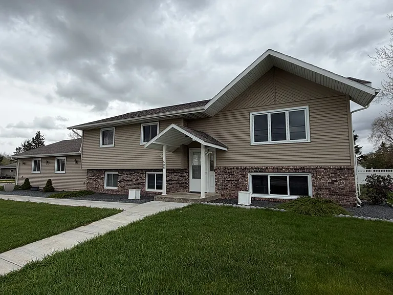 1508 E Becker Rd — Photo 18