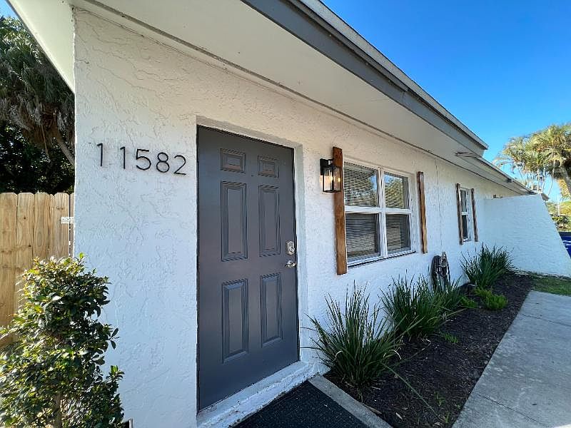 1st image of 11582 Dean St