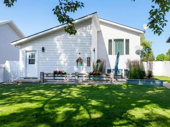 4912 S 55th Ave, High Prairie, AB T0G 1E0