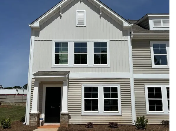 673 Blossom Run, Spartanburg, SC 29307