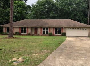 6 Golfair Ct, Sumter, SC 29154