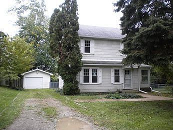1st image of 2615 Valley Dr