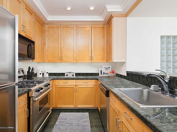 2nd image of 49 Missouri St APT 6