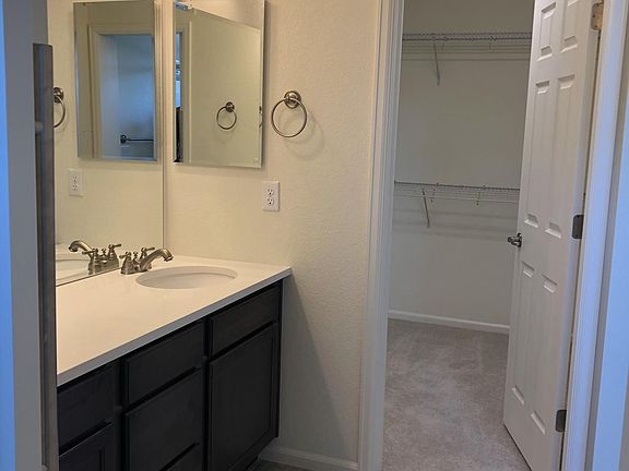 4th image of 14896 E Crestridge Pl