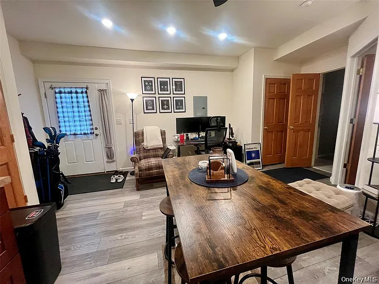 73 Webster Ave #C — Photo 8
