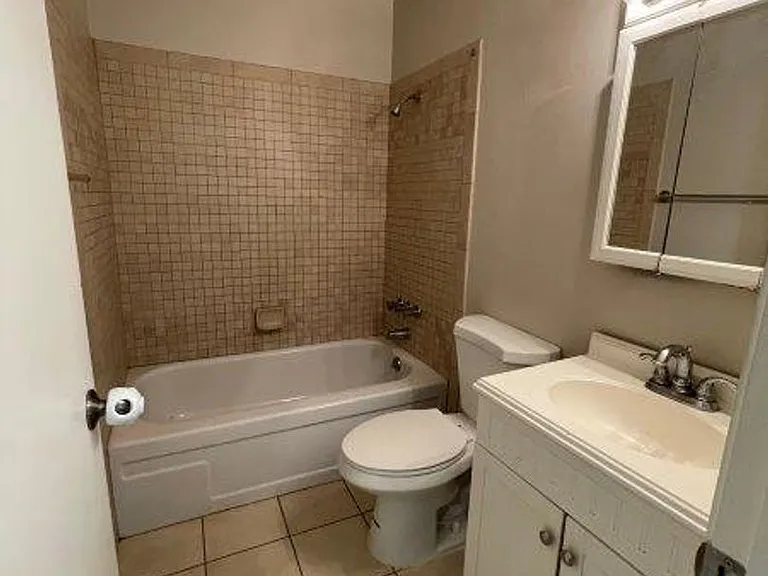 9508 Emerald Park Dr #1 — Photo 8