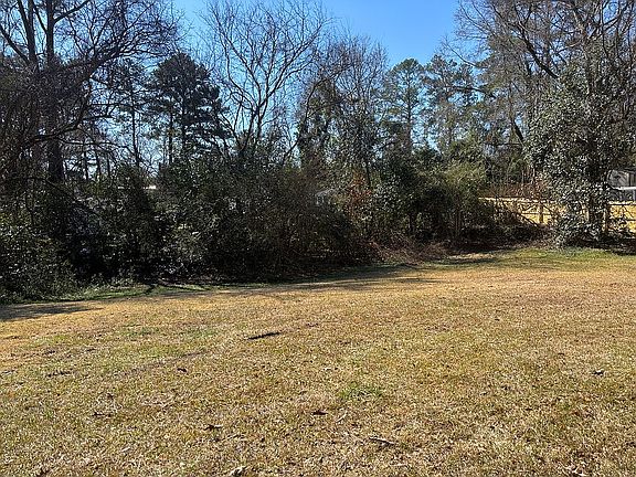 2nd image of 2878 Riverview Rd