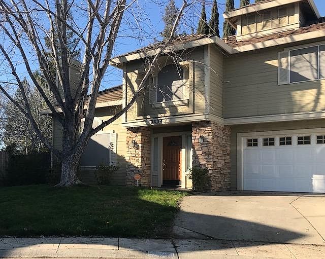 1st image of 9434 Cross Fox Way
