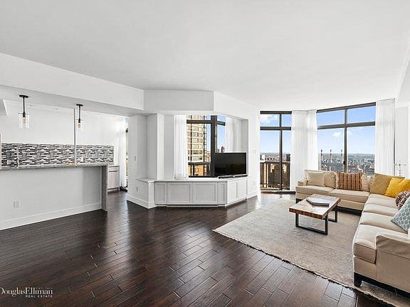 2nd image of 188 E 64th St APT 4003