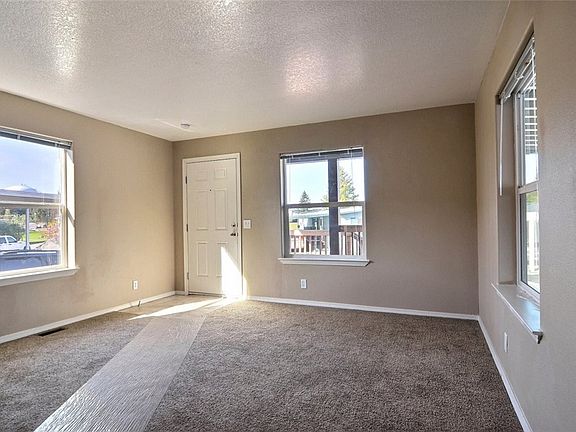 4th image of 2101 S 324th St Unit 35