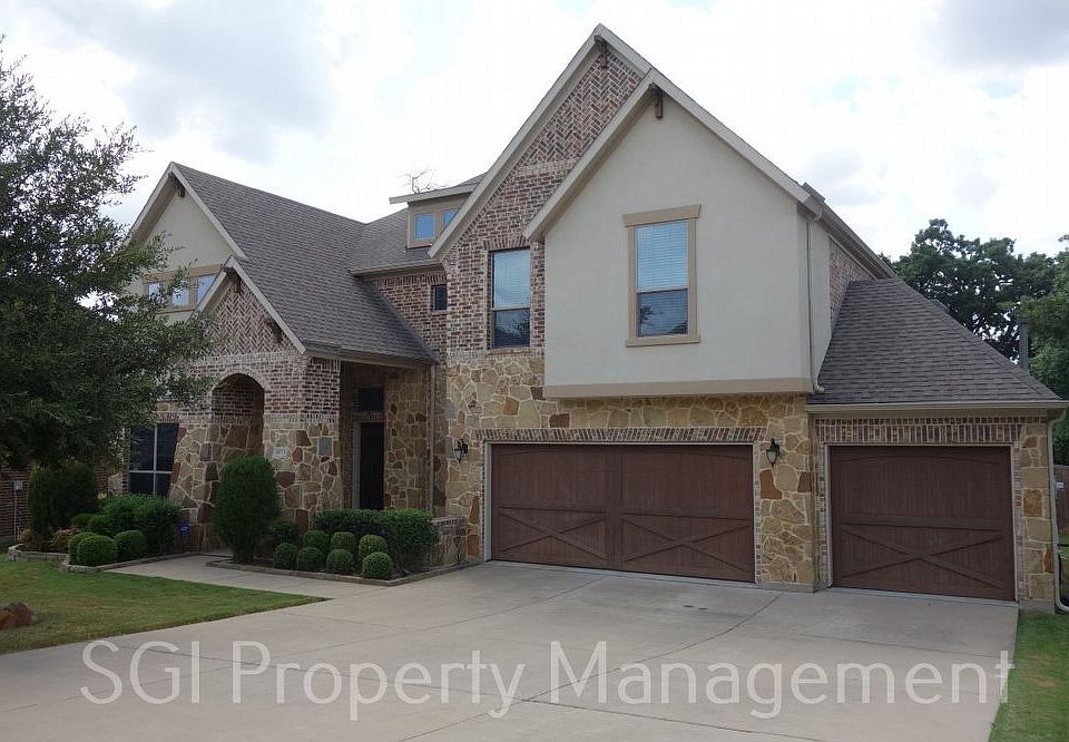 1st image of 4033 Oxbow Dr