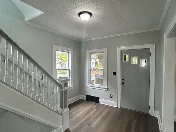 3rd image of 11104 Saint Mark Ave