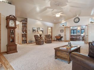 4071 Jolly Ln, Rapid City, SD 57703