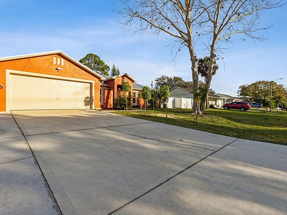 3rd image of 6485 Orchid Ave