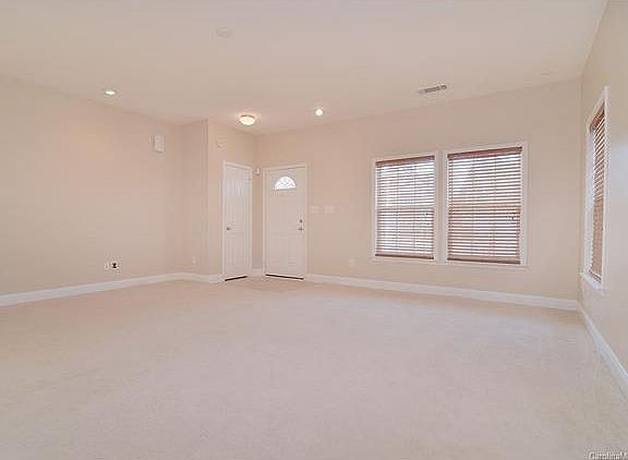 3rd image of 15603 Normans Landing Dr