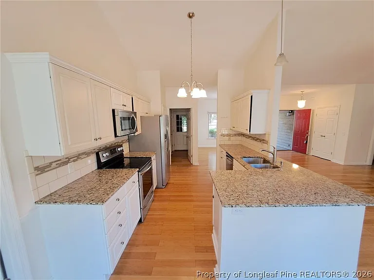 420 Sugar Pine Dr — Photo 8