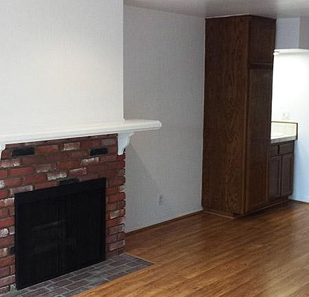 3rd image of 542 N Shelton St APT 5