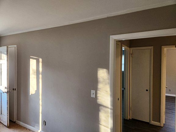5th image of 213 Tremont Dr #211