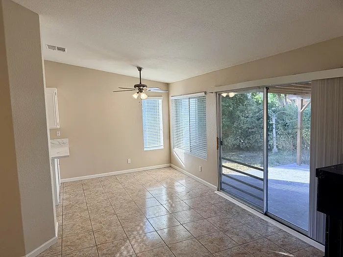 4238 Brookside Dr — Photo 10
