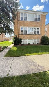10301 W Chaucer St, Westchester, IL, 60154