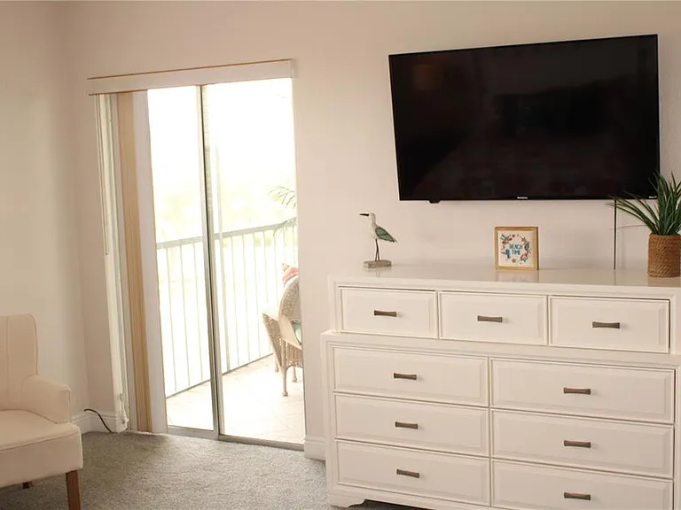4240 Ironwood Cir #404 — Photo 23