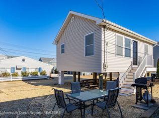 109 W Pompano Way, Lavallette, NJ 08735