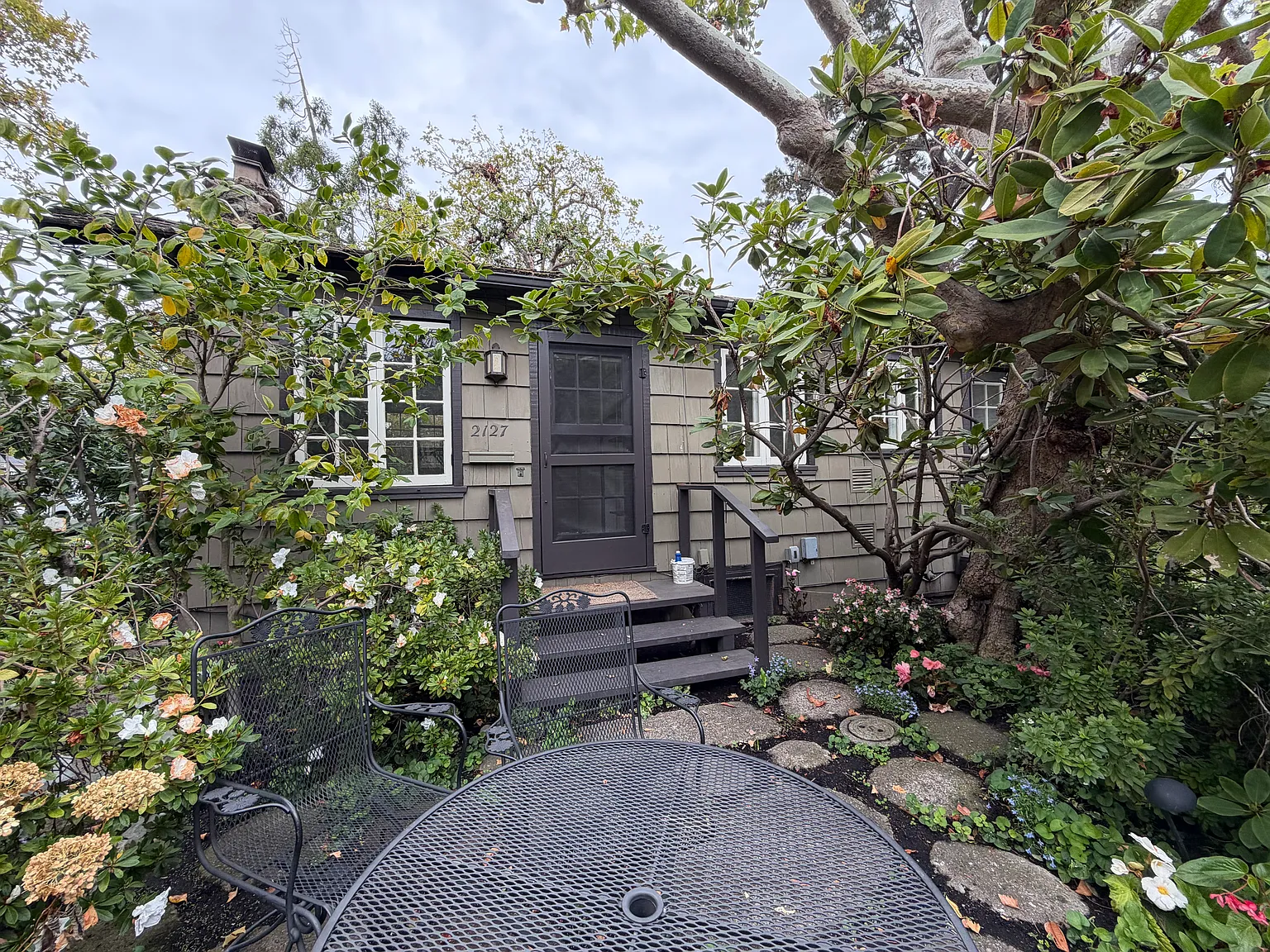 1 bed, 448 sqft, $3,000 — Photo 1