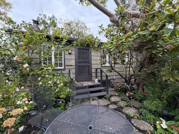 2127 Cornell St, Palo Alto, CA 94306