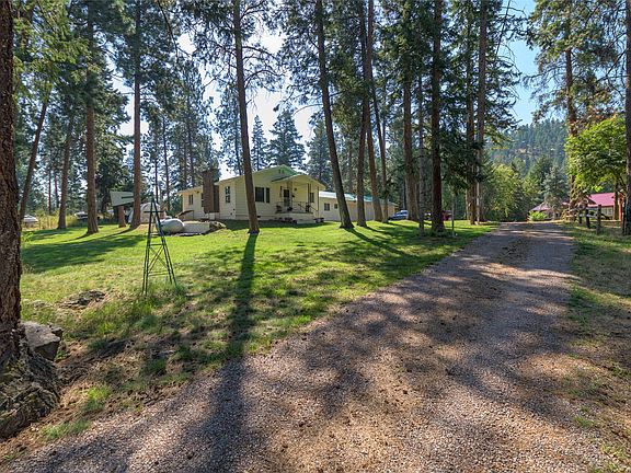 3rd image of 27448 Bear Cub Ln