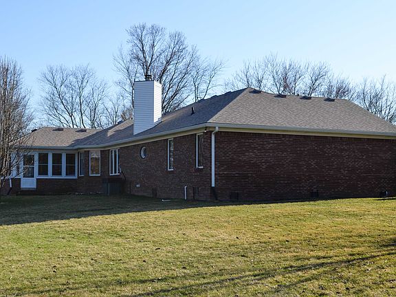 3rd image of 3079 N County Road 200 W