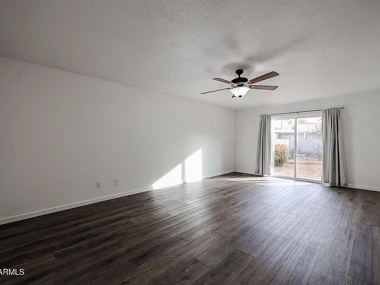 26033 S Hollygreen Dr — Photo 32